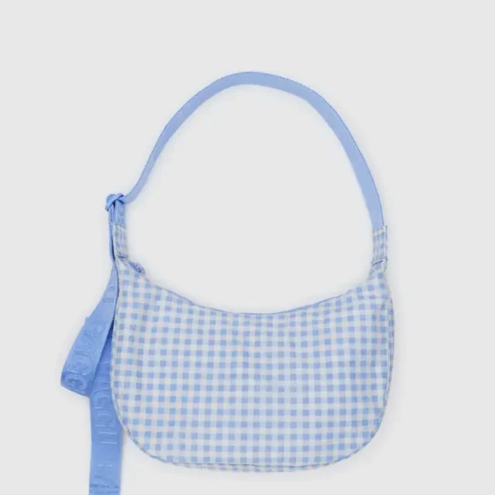 Baggu Medium Nylon Crescent Bag
Light Blue Gingham